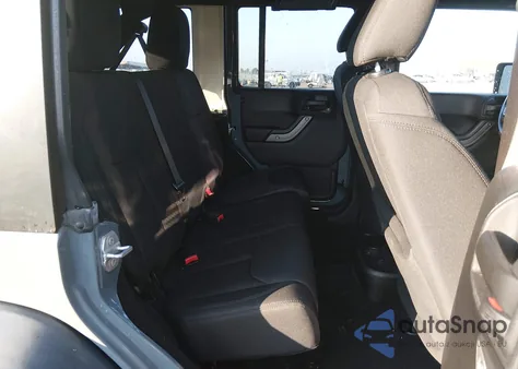 2015 Jeep Wrangler Unlimited Sport из США, поврежденный, VIN 1C4BJWDG3FL712526